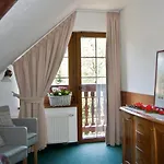 Hotel Gorski Czarna Gora 2*