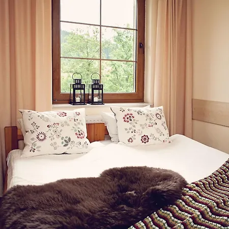 Gorski Czarna Gora Hotel 2*